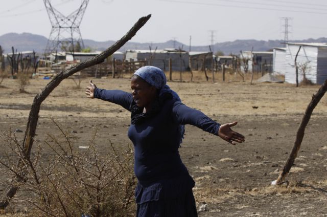 Οι απειλές για απολύσεις «άνοιξαν» το ορυχείο της Νοτίου Αφρικής